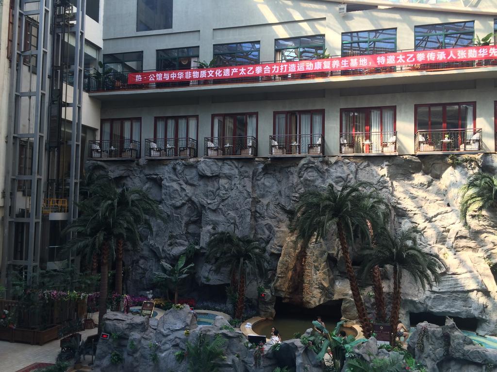 The Hot Spring Hotel Of The Hot Club Pechino Esterno foto